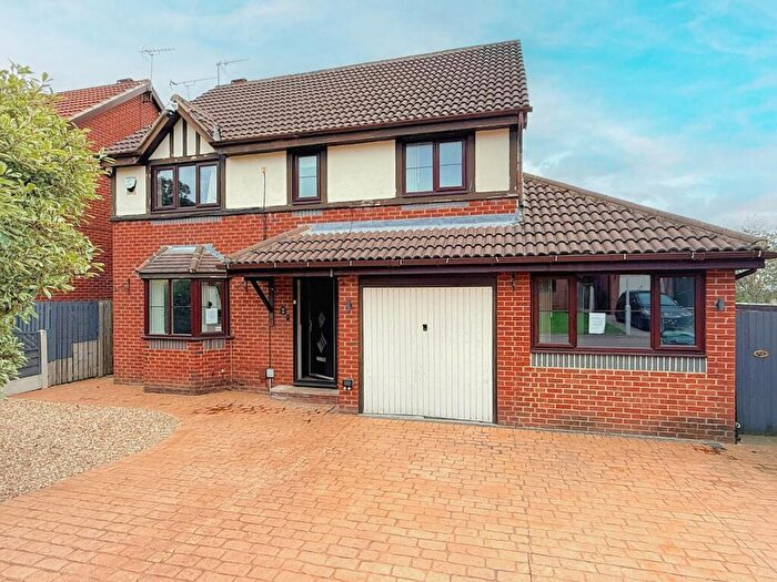 4 Bedroom Detached House For Sale In Sheridan Way, Pudsey, Leeds, LS28