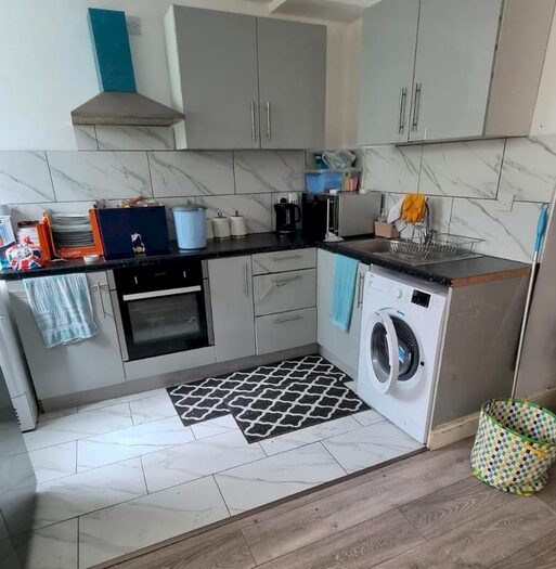 1 Bedroom Flat To Rent In Launceston Road, Wigston, LE18