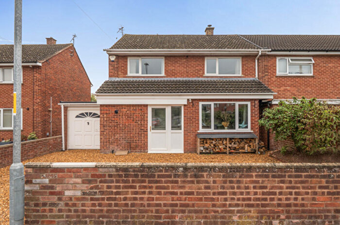 3 Bedroom End Of Terrace House For Sale In Waterside, Credenhill, Hereford, Herefordshire, HR4