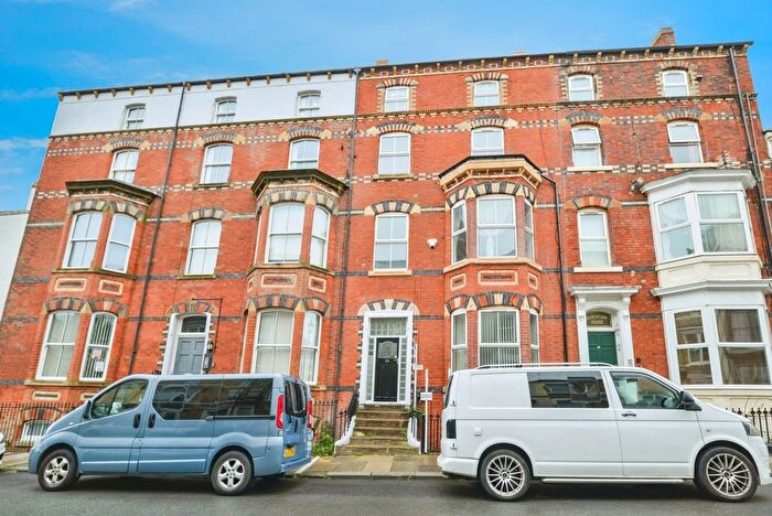2 Bedroom Flat For Sale In Pearl Street, Saltburn-By-The-Sea, North Yorkshire, TS12