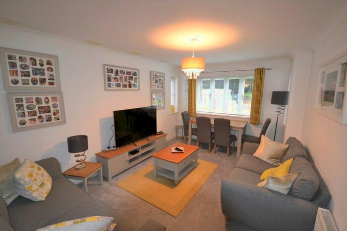 2 Bedroom Flat To Rent In Greystones Drive, Darlington, DL3
