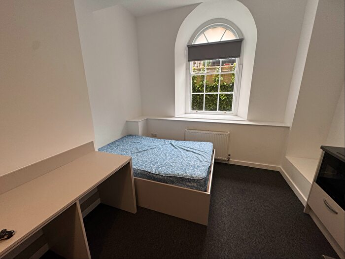 Studio To Rent In Albert Terrace Road, Sheffield, S6