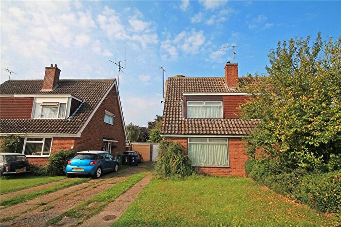 3 Bedroom Semi-Detached House To Rent In Ashley Way, Sawston, Cambridge, CB22