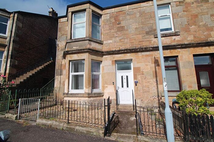 2 Bedroom Flat For Sale In Grant Street, Greenock, PA15