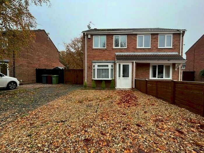 2 Bedroom Semi-Detached House To Rent In Woodvale Avenue, Lincoln, LN6