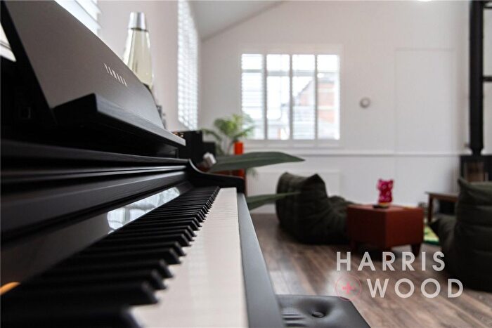 2 Bedroom Detached House For Sale In Hatfield Road, Witham, CM8