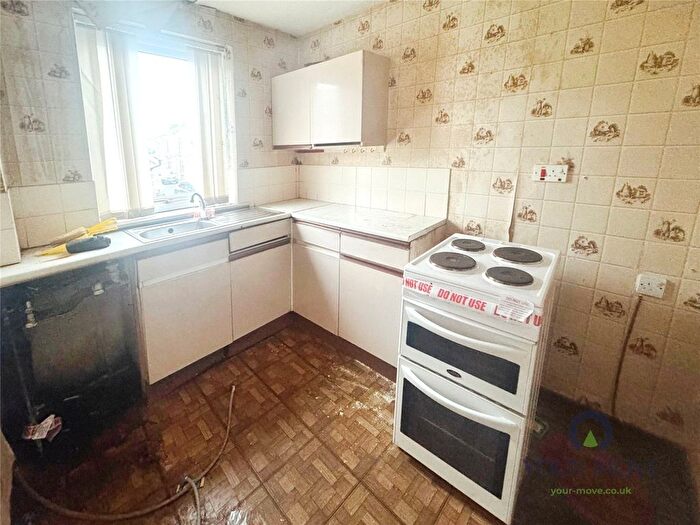 1 Bedroom Flat For Sale In Mary Court, Rishton, Blackburn, Lancashire, BB1