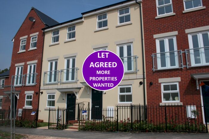 3 Bedroom Terraced House To Rent In Carnac Drive, Dawlish, EX7