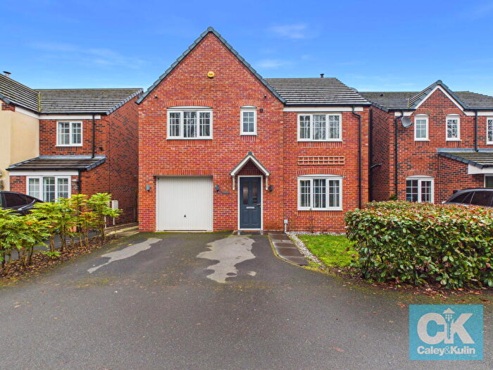 5 Bedroom Detached House For Sale In Macbeth Close, Penkridge, Stafford, ST19