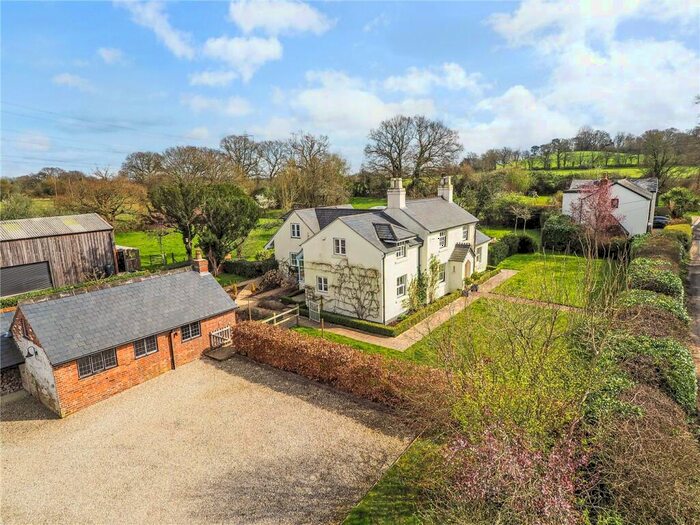 5 Bedroom Detached House For Sale In Sciviers Lane, Upham, Southampton, Hampshire, SO32
