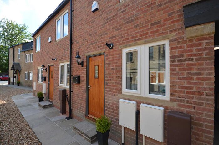 1 Bedroom Town House To Rent In Blackwall, Halifax, HX1