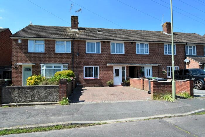 3 Bedroom Terraced House To Rent In Bondfields Crescent, Havant, Hampshire, PO9