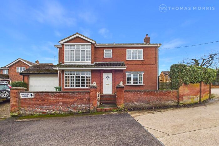 7 Bedroom Detached House For Sale In High Street, Graveley, St. Neots, Cambridgeshire, PE19