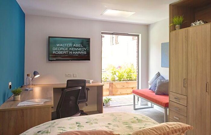 Studio To Rent In Allen Street, Sheffield, S3