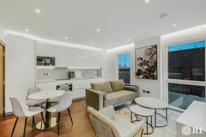 1 Bedroom Flat To Rent In Ponton Road, London, SW11