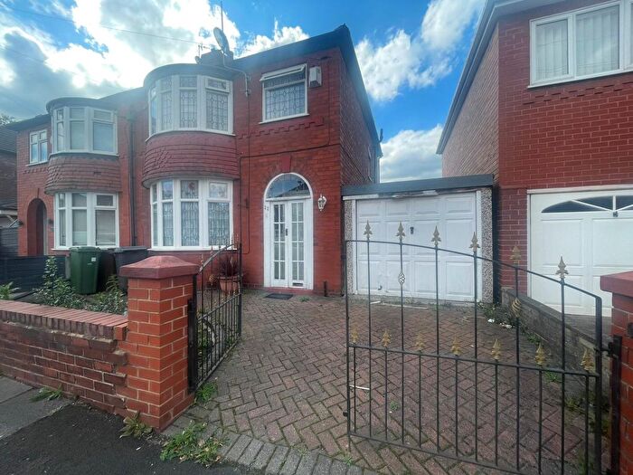 3 Bedroom Semi-Detached House To Rent In Shirley Avenue, Manchester, M34