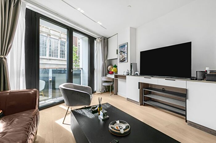 1 Bedroom Flat To Rent In Portugal Street, London, WC2A