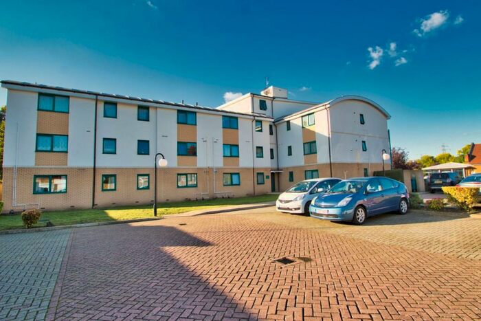 2 Bedroom Apartment To Rent In Monarchs Court, Imperial Drive, Harrow, HA2