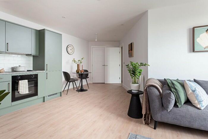 1 Bedroom Flat To Rent In Stockdale House, Victoria Road, Leeds, West Yorkshire, LS6