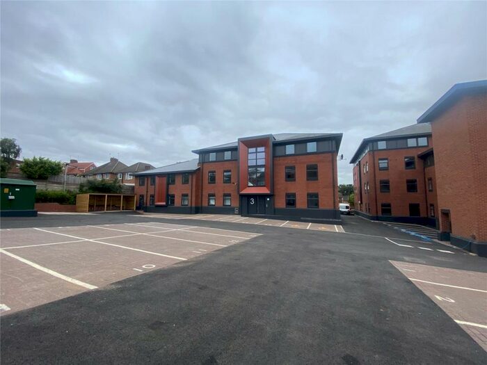 1 Bedroom Apartment To Rent In Wagon Lane, Birmingham, B26