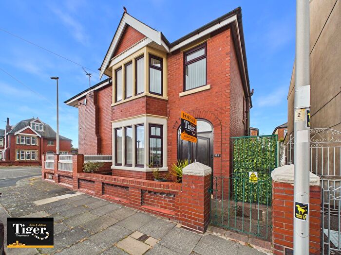 3 Bedroom Semi Detached House For Sale In Acton Road, Blackpool, FY4