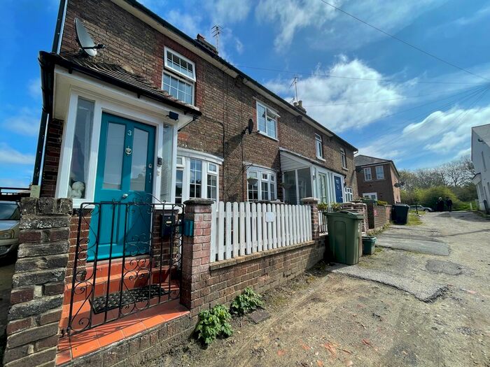2 Bedroom Property To Rent In Vermont Road, Rusthall, Tunbridge Wells, TN4