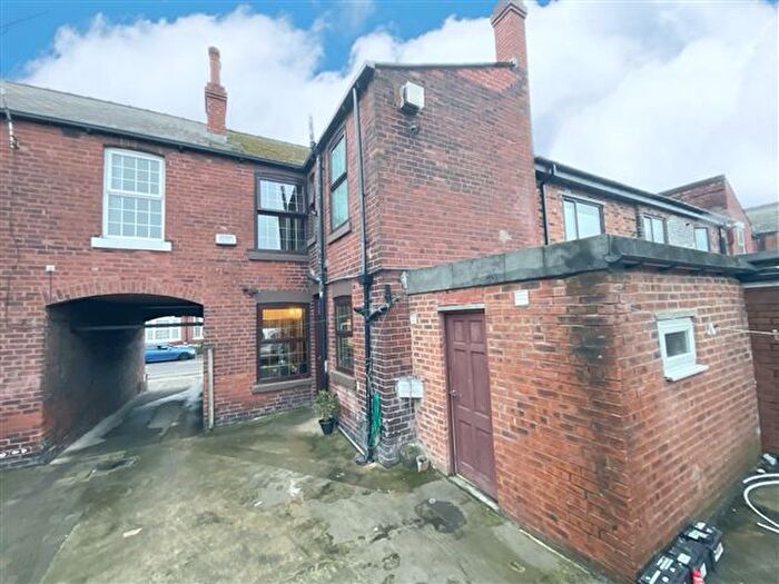 4 Bedroom Terraced House For Sale In Staniforth Road, Sheffield, S9