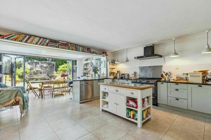 5 Bedroom Terraced House To Rent In Stott Close, London, SW18