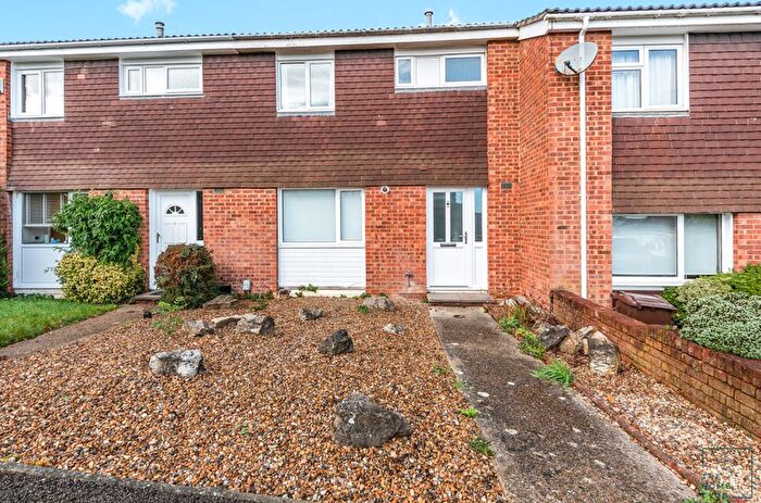 4 Bedroom Terraced House To Rent In Park Barn Drive, Guildford, GU2