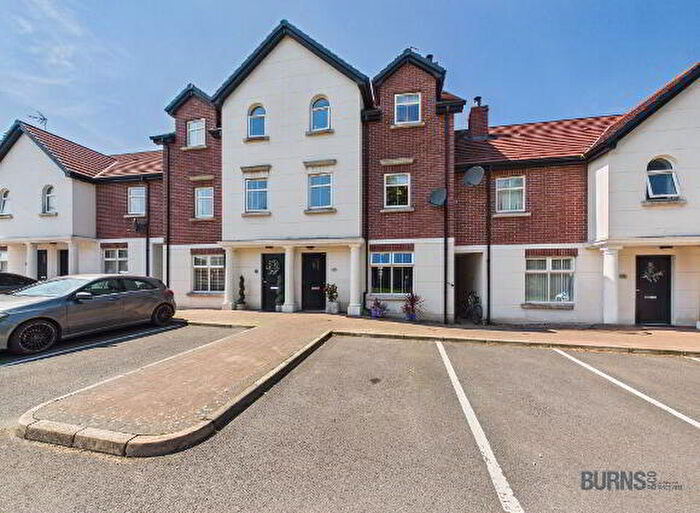 4 Bedroom Mid Terraced House For Sale In Castle Meadows, Castledawson, BT45