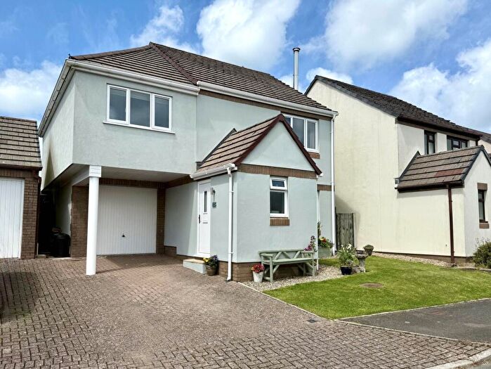 4 Bedroom Detached House For Sale In Auction Way, Woolsery, EX39