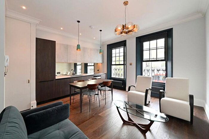 1 Bedroom Terraced House To Rent In Chepstow Road, Westbourne Park, W2