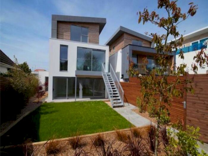 4 Bedroom House To Rent In Salterns Way, Lilliput, Poole, BH14