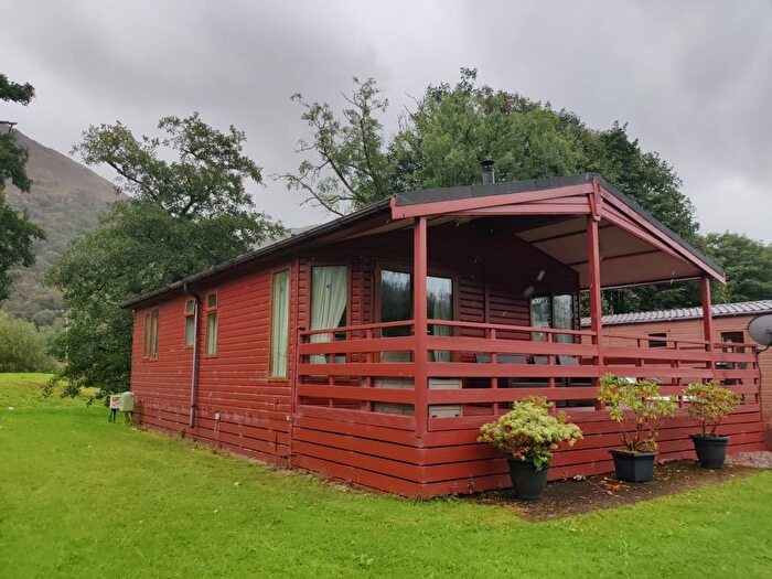 2 Bedroom Chalet For Sale In B Stratheck Stratheck, Kilmun, PA23
