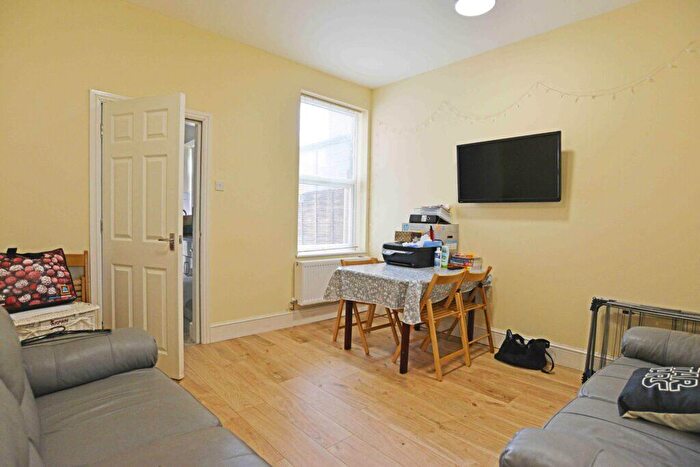 1 Bedroom Property To Rent In Hubert Road, Selly Oak, Birmingham, B29