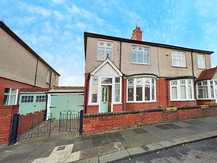 3 Bedroom Semi Detached House For Sale In Collingwood Terrace, Blyth, NE24