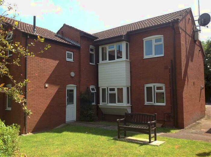 1 Bedroom Flat To Rent In Laneside Close, Doncaster, South Yorkshire, DN4