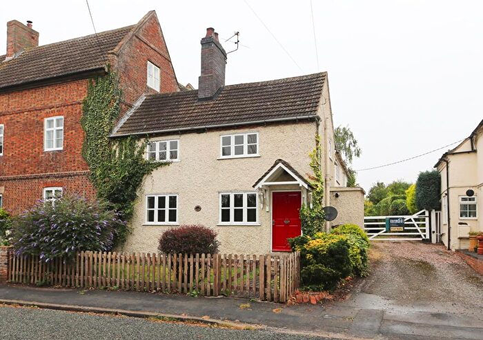 3 Bedroom Semi-Detached House To Rent In Top Street, Appleby Magna, DE12