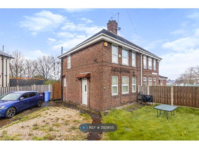 3 Bedroom Semi-Detached House To Rent In Renathorpe Road, Sheffield, S5