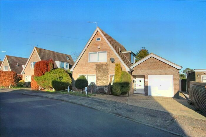 3 Bedroom Detached House To Rent In Cedar Drive, Loddon, Norwich, Norfolk, NR14