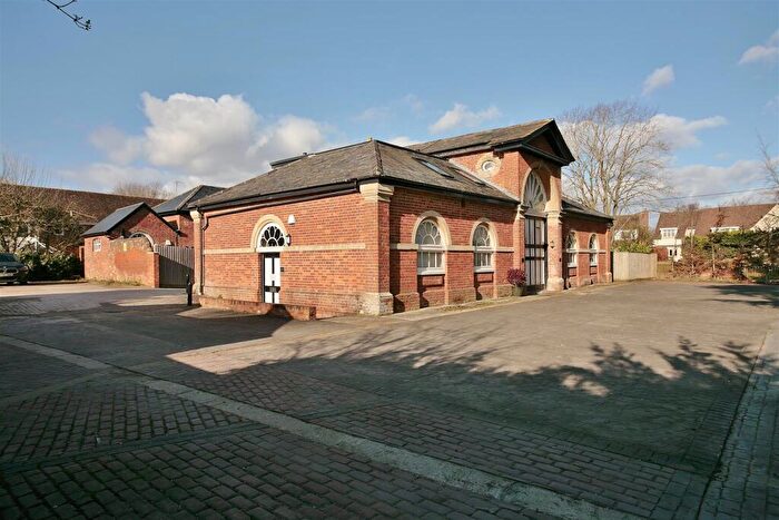 1 Bedroom Barn Conversion To Rent In The Street, Crowmarsh Gifford, OX10