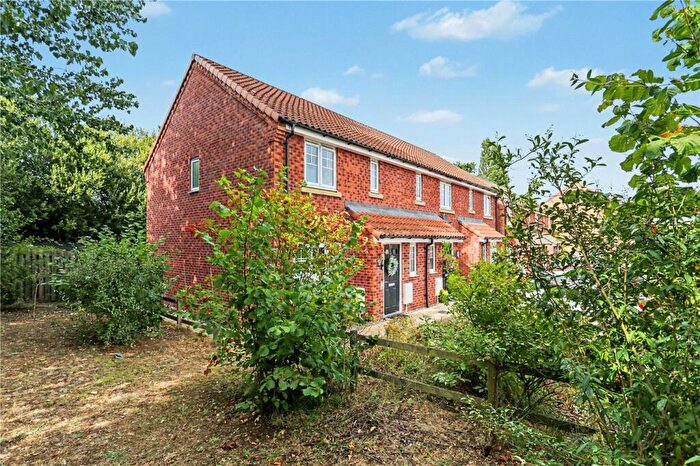 3 Bedroom End Of Terrace House For Sale In Lime Tree Close, Framingham Earl, Norwich, Norfolk, NR14