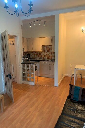 1 Bedroom Flat To Rent In Moat Street, Slateford, Edinburgh, EH14