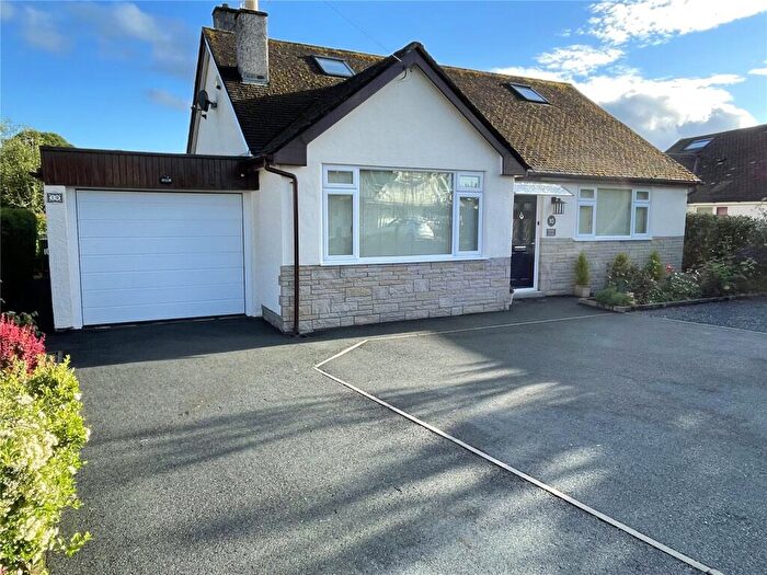 4 Bedroom Bungalow For Sale In Rowan Tree Crescent, Kendal, Cumbria, LA9