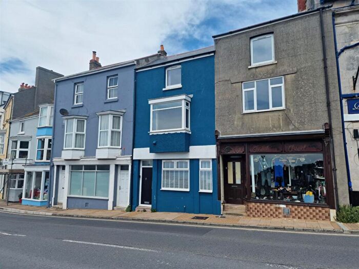 3 Bedroom Terraced House For Sale In Fortuneswell, Portland, DT5