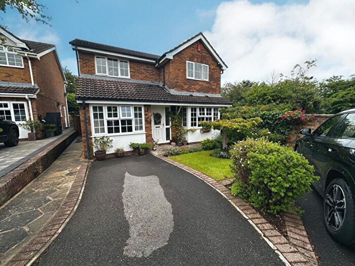 4 Bedroom Detached House For Sale In Field Farm Close, Stoke Gifford, Bristol, BS34