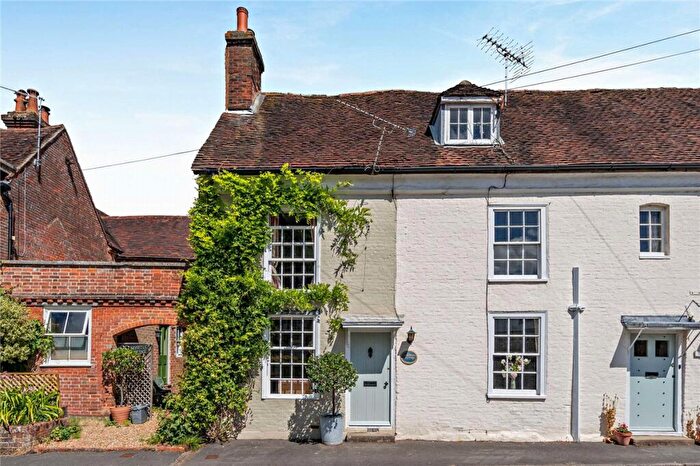 3 Bedroom Semi-Detached House For Sale In East Street, Hambledon, Waterlooville, Hampshire, PO7
