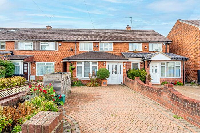 3 Bedroom Terraced House For Sale In Cell Barnes Lane, St. Albans, Hertfordshire, AL1
