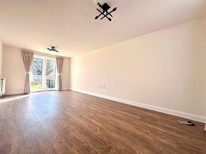 4 Bedroom Property To Rent In Down House Drive, Cambridge, CB3