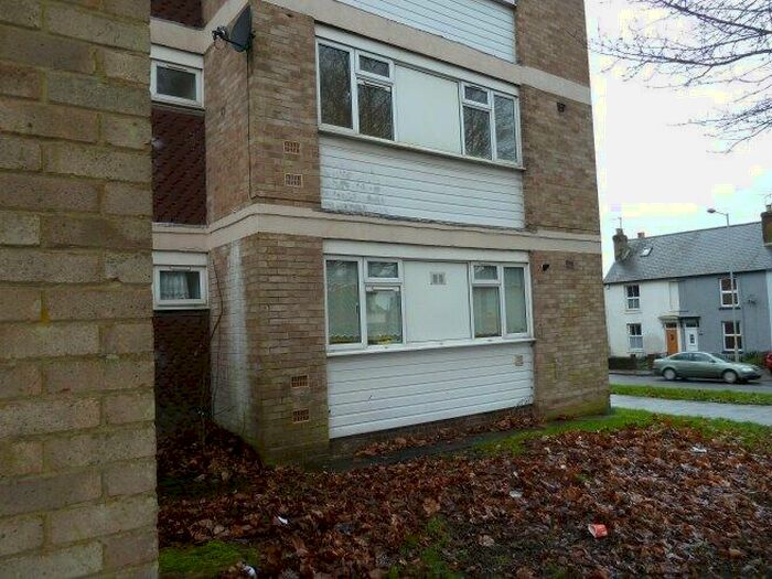 2 Bedroom Flat To Rent In Honeywood Close, CT1